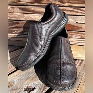 - Merrell Sz 10 Guru Brown Leather Performance Loafer! EUC!